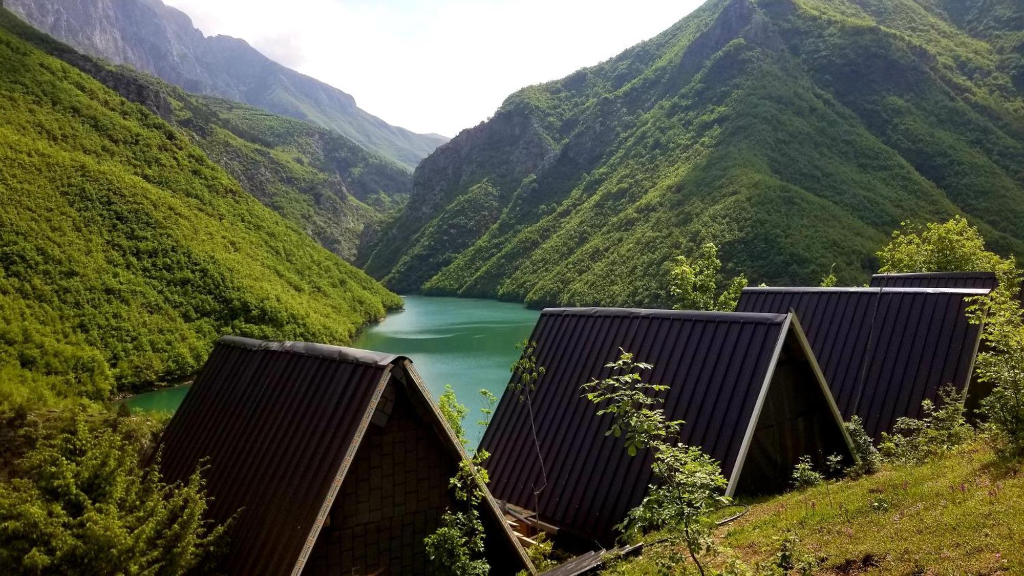 Twin Villas Komani Lake Exteriér fotografie